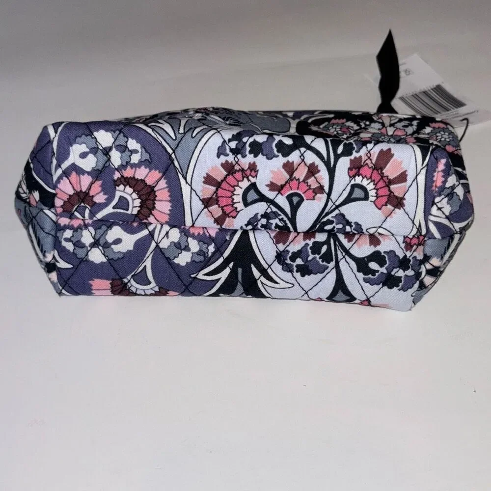 NWT Vera Bradley Ornate Blooms MEdium travel cosmetic make up bag water proof
